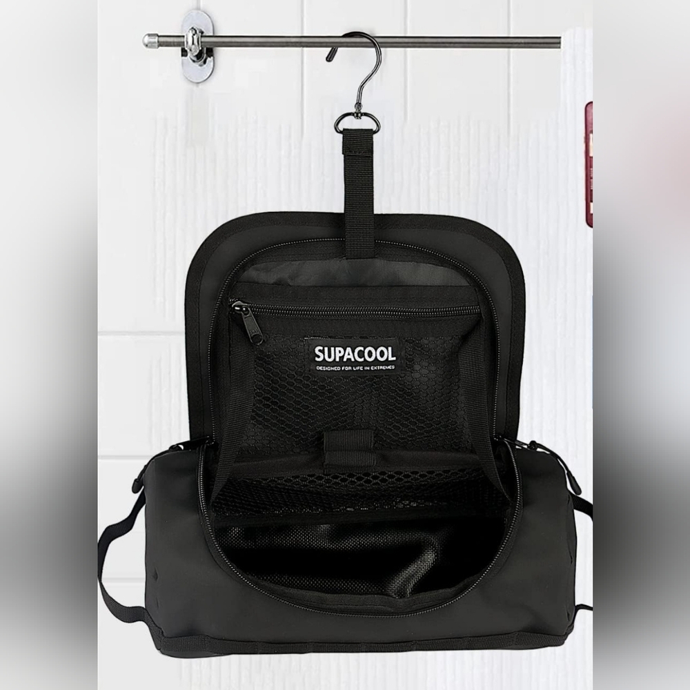 Mens Water Resistant Toiletry Canister Bag NWOT